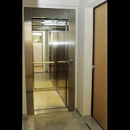 L'antica Torre Caralis Gæstehus 3*