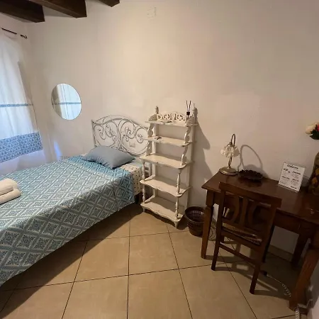 L'antica Torre Caralis Guest house
