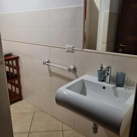 L'antica Torre Caralis كالياري