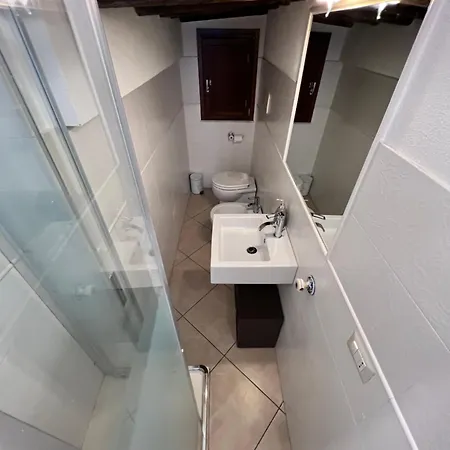 L'antica Torre Caralis Гостевой дом 3*