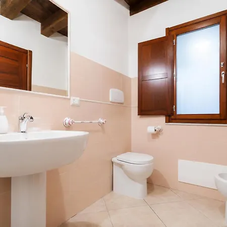 L'antica Torre Caralis Gasthof 3*