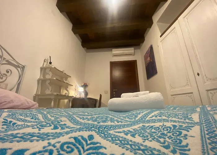 L'antica Torre Caralis Penzion 3*