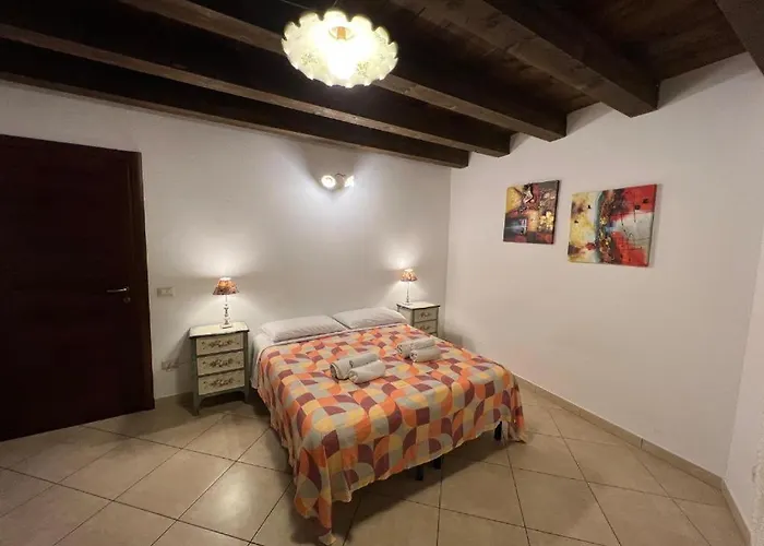 Konukevi L'antica Torre Caralis 3*