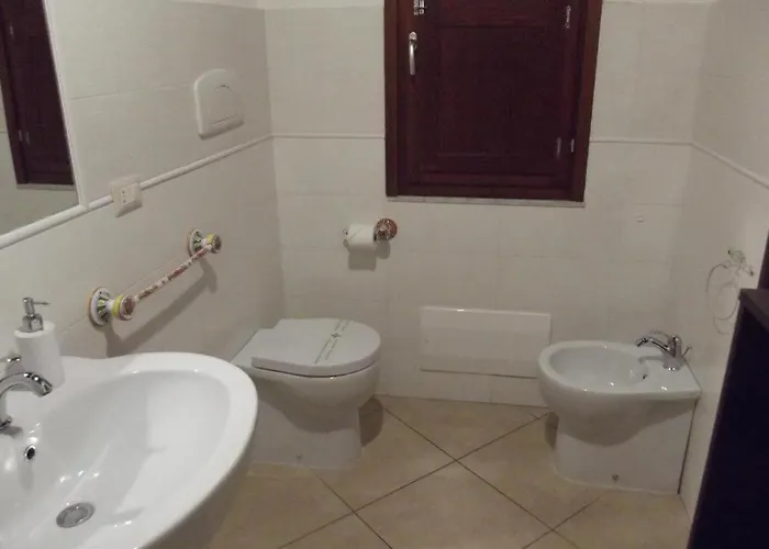 L'antica Torre Caralis Konukevi 3*